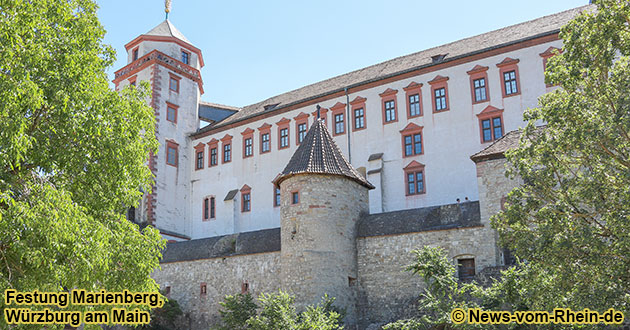 Die Festung Marienberg oberhalb von Wrzburg am Main.